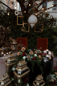Moody Sweetheart Table